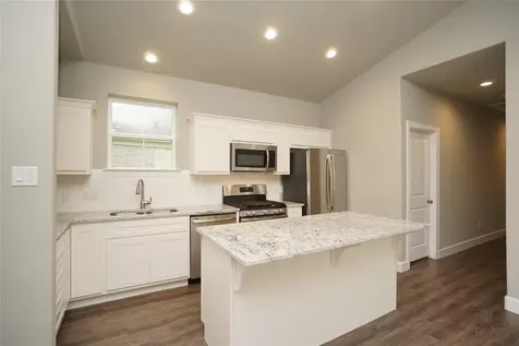 1137 4th Street Rosenberg TX 77471