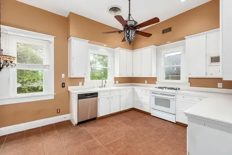 2031 Grand Avenue Liberty TX 77575