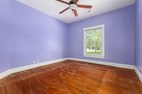 2031 Grand Avenue Liberty TX 77575