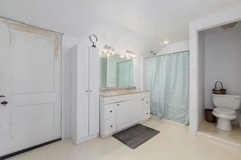 2031 Grand Avenue Liberty TX 77575