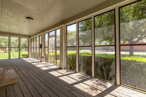 2031 Grand Avenue Liberty TX 77575