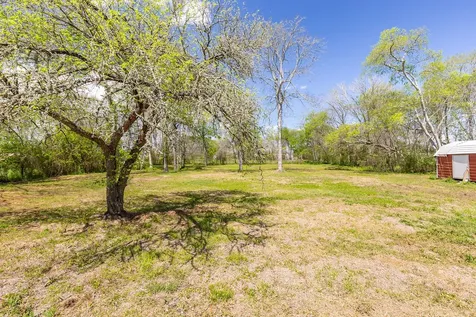 2031 Grand Avenue Liberty TX 77575