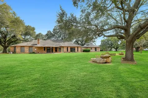 5400 Mimosa Lane Richmond TX 77406