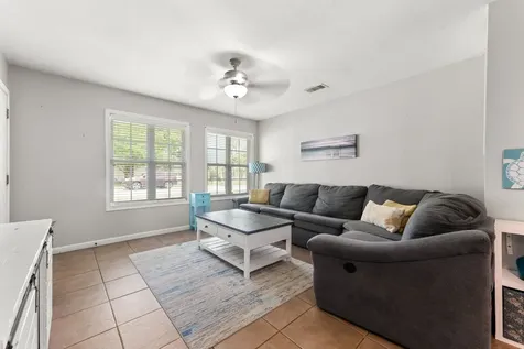 123 Bonita Avenue Galveston TX 77550