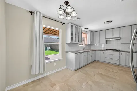 18755 Wonder Land Way Houston TX 77084