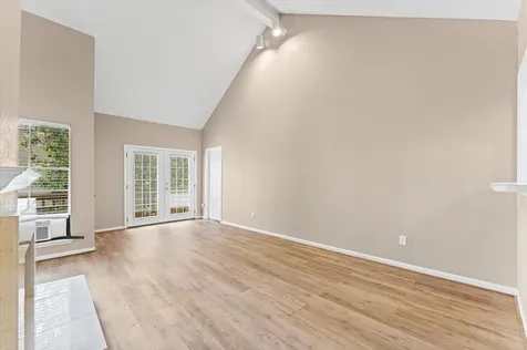 2100 Tanglewilde Street 404 Houston TX 77063