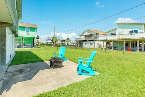 4107 Hardin Drive Galveston TX 77554