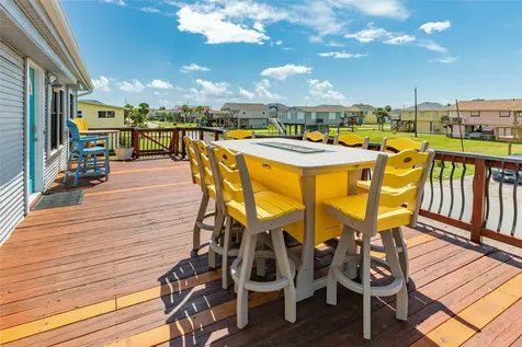 4107 Hardin Drive Galveston TX 77554