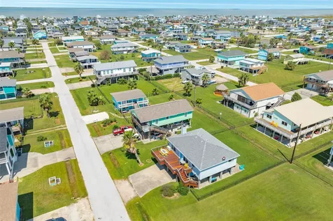 4107 Hardin Drive Galveston TX 77554