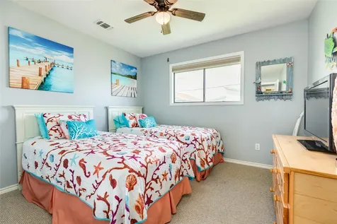 4107 Hardin Drive Galveston TX 77554