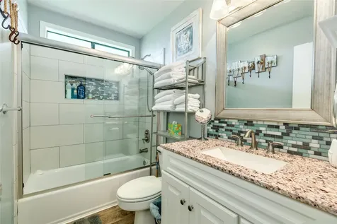 4107 Hardin Drive Galveston TX 77554