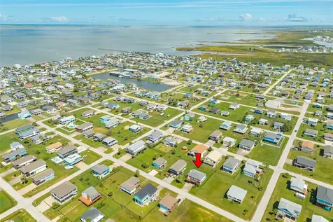 4107 Hardin Drive Galveston TX 77554