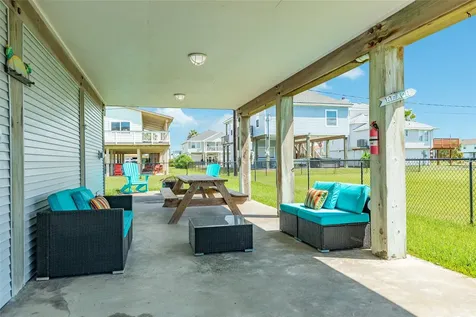 4107 Hardin Drive Galveston TX 77554