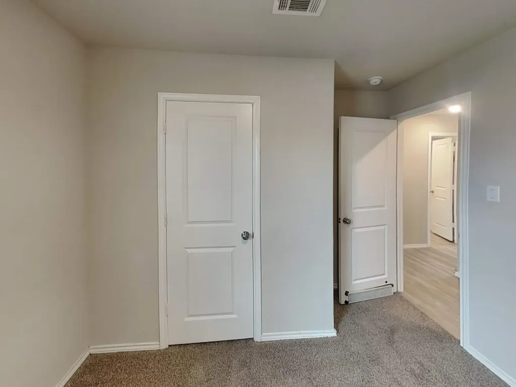 10511 Varmus Drive Converse TX 78109