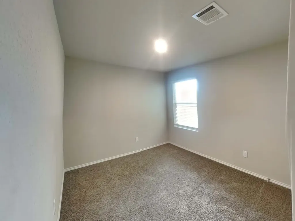 10511 Varmus Drive Converse TX 78109