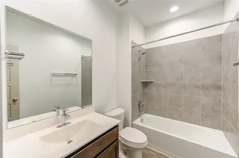 12525 Abbey House Court Houston TX 77047