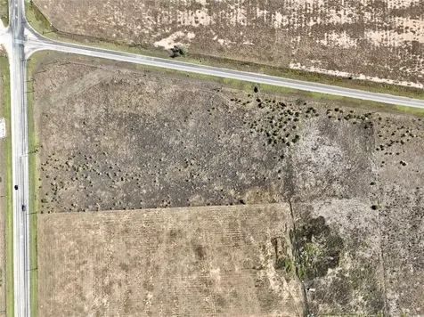 000 Sh 97 Floresville TX 78114