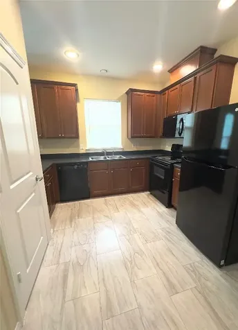 1040 Trinidad Street Beaumont TX 77703