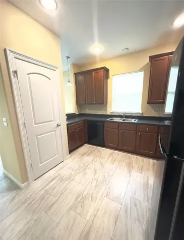 1040 Trinidad Street Beaumont TX 77703