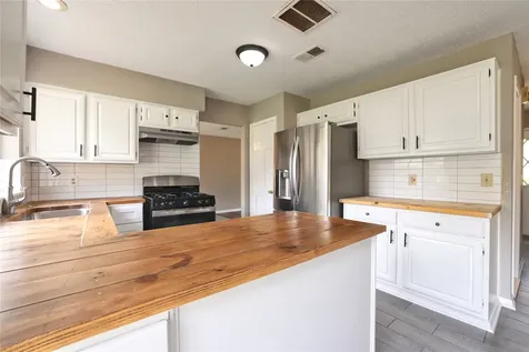 15918 Pinyon Creek Drive Houston TX 77095