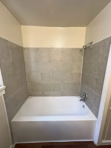 1552 Lombardy Street 2 Houston TX 77023