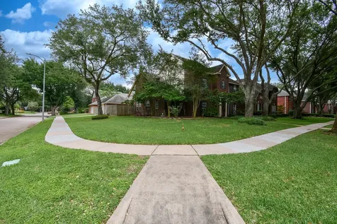 1003 Clarenda Falls Drive Sugar Land TX 77479