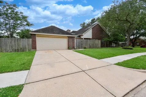 1003 Clarenda Falls Drive Sugar Land TX 77479