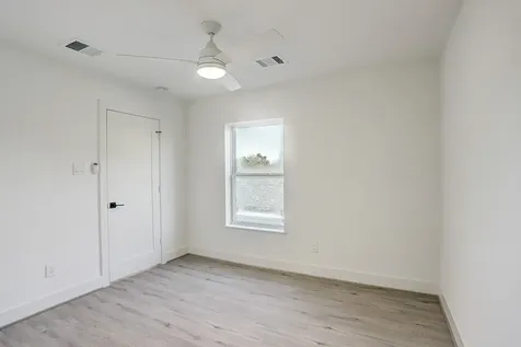 7407 Rusk Street B Houston TX 77011