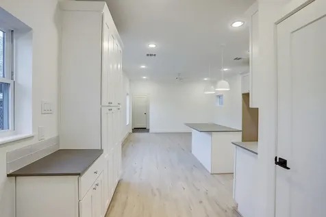 7407 Rusk Street B Houston TX 77011