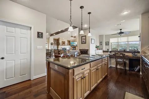 507 W Lake Shore Drive Livingston TX 77351