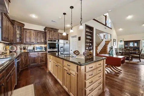 507 W Lake Shore Drive Livingston TX 77351
