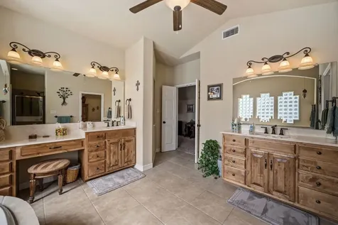 507 W Lake Shore Drive Livingston TX 77351
