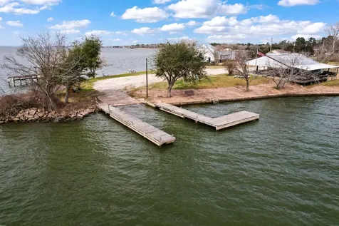 507 W Lake Shore Drive Livingston TX 77351