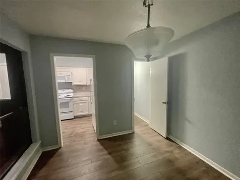 2119 Place Rebecca Lane F7 Houston TX 77090