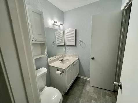 2119 Place Rebecca Lane F7 Houston TX 77090