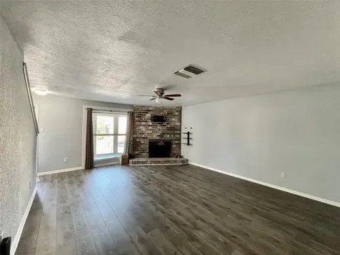 2119 Place Rebecca Lane F7 Houston TX 77090