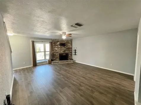 2119 Place Rebecca Lane F7 Houston TX 77090