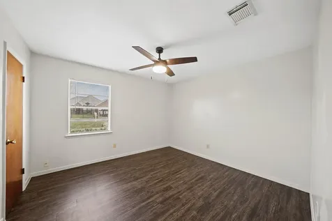 322 Pinedale Avenue Arcola TX 77583