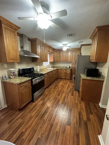 207 S Elm Street Glen Flora TX 77443