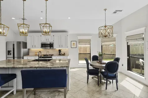 2718 Five Oaks Drive Missouri City TX 77459