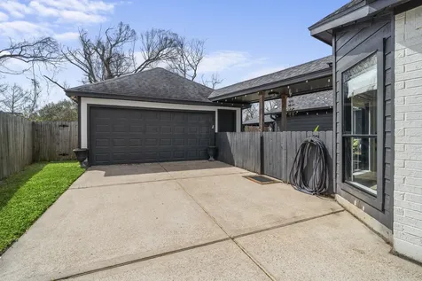 2718 Five Oaks Drive Missouri City TX 77459