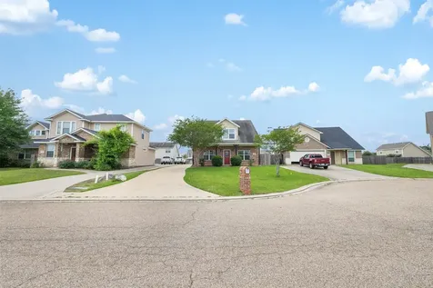 2610 Mandi Court College Station TX 77845
