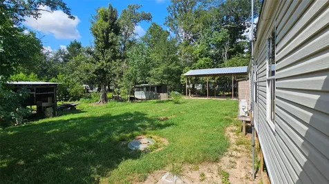 76 County Road 3378 Cleveland TX 77327