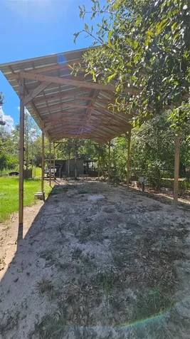 76 County Road 3378 Cleveland TX 77327