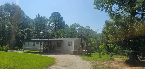76 County Road 3378 Cleveland TX 77327