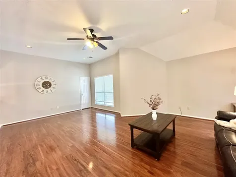 1502 Sheffield Drive Missouri City TX 77459