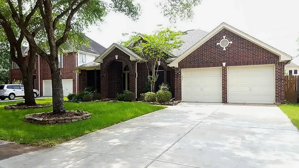 4506 Springfield Lakes Street Sugar Land TX 77479