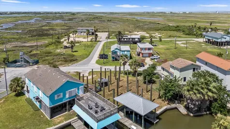 1526 103rd Street Galveston TX 77554