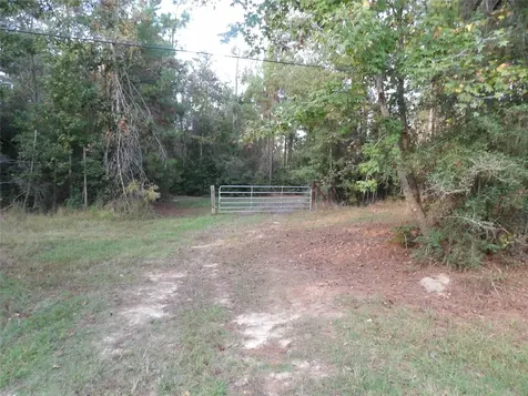 000 Fm 1013 Spurger TX 77660