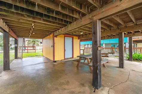 17423 Bristow Drive Galveston TX 77554